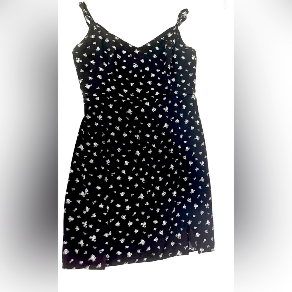 Hollister black flower dress
